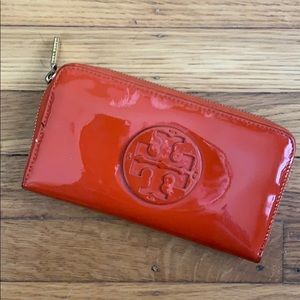 Tory Burch Poppy Wallet